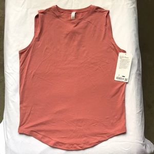 Lulu Brunswick muscle tank in coral